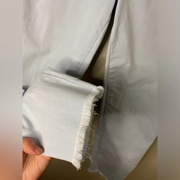 LOFT Skinny Crop Slash  Pocket Jeans - Picture 4 of 6